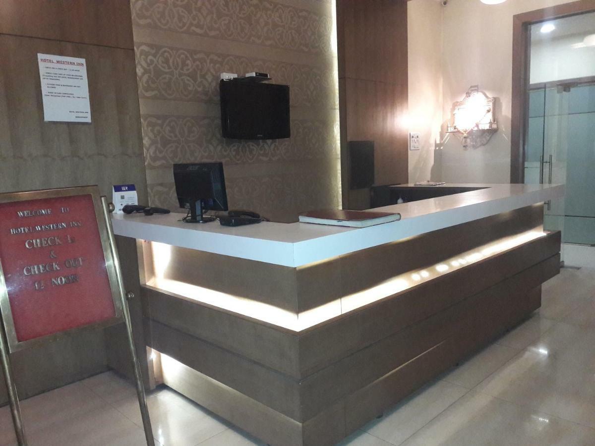 Hotel Western Inn Vasai Bagian luar foto